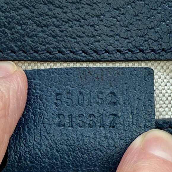 Gucci Jackie Hobo; Flora Canvas with Navy Agate Trim - Picture 5 of 6